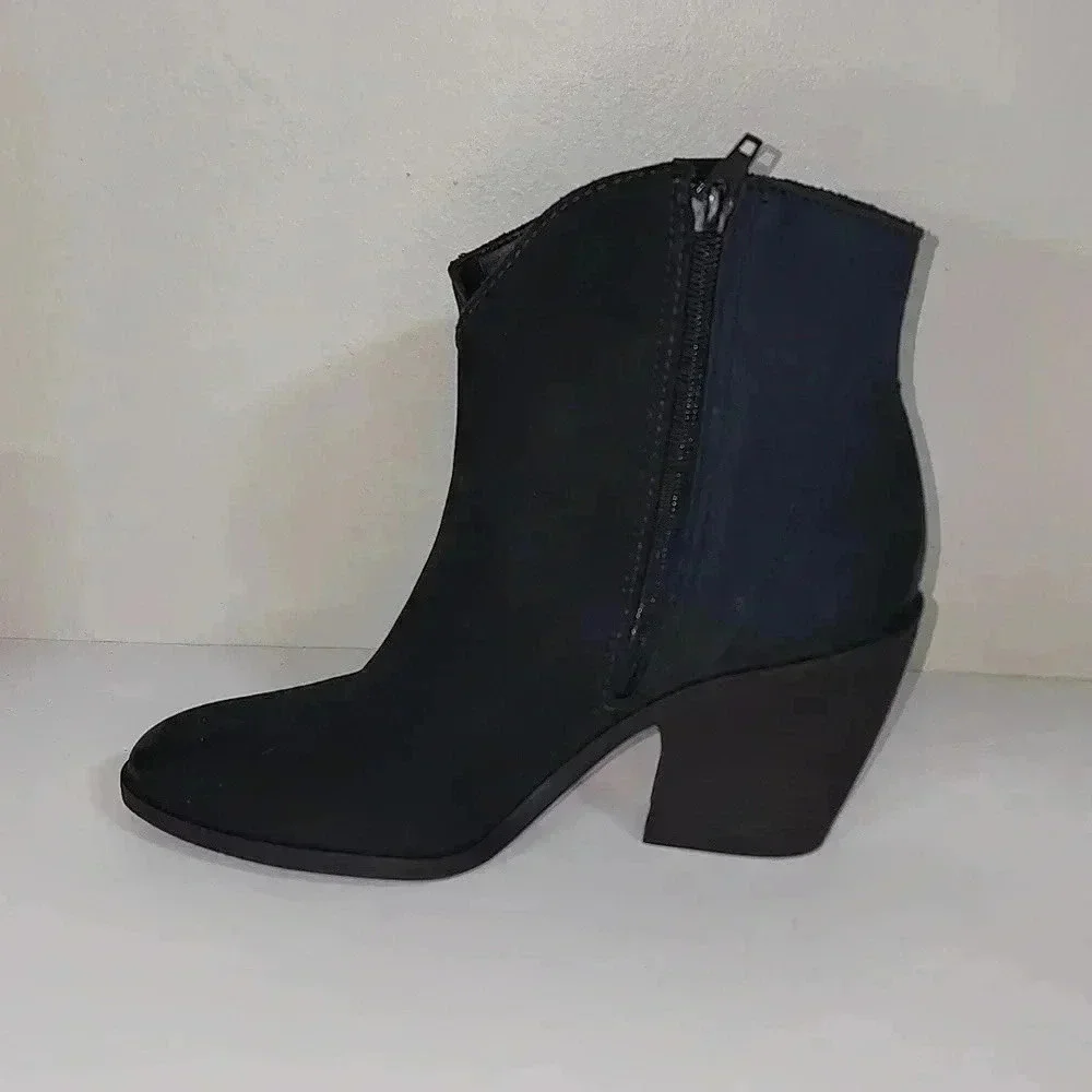 Lucky Brand black boots